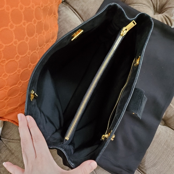 Saint Laurent suede classic tote double chain - Picture 3 of 8